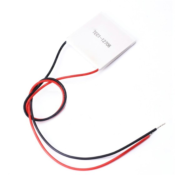半導体冷却チップ TEC1-12706 DC12V Vmax15.5V Qcmax60W サイズ40×40×3.67mm DIY冷蔵庫・エアコン用 冷却モジュール 冷却キット ka10000a189